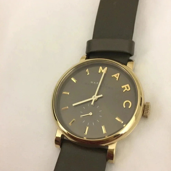 Marc Jacobs Watch - Picture 5 of 8